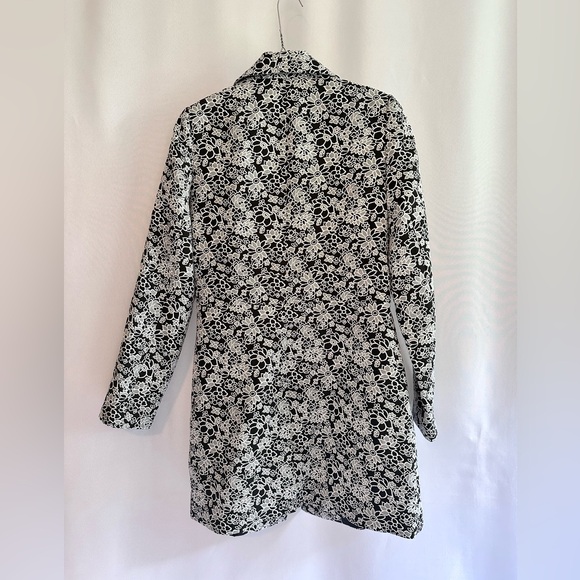Chapter One Floral Print Jacket - Picture 2 of 9